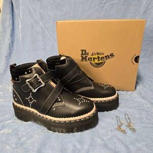 Dr. Martens - Caitie - Platform Ankle Boots